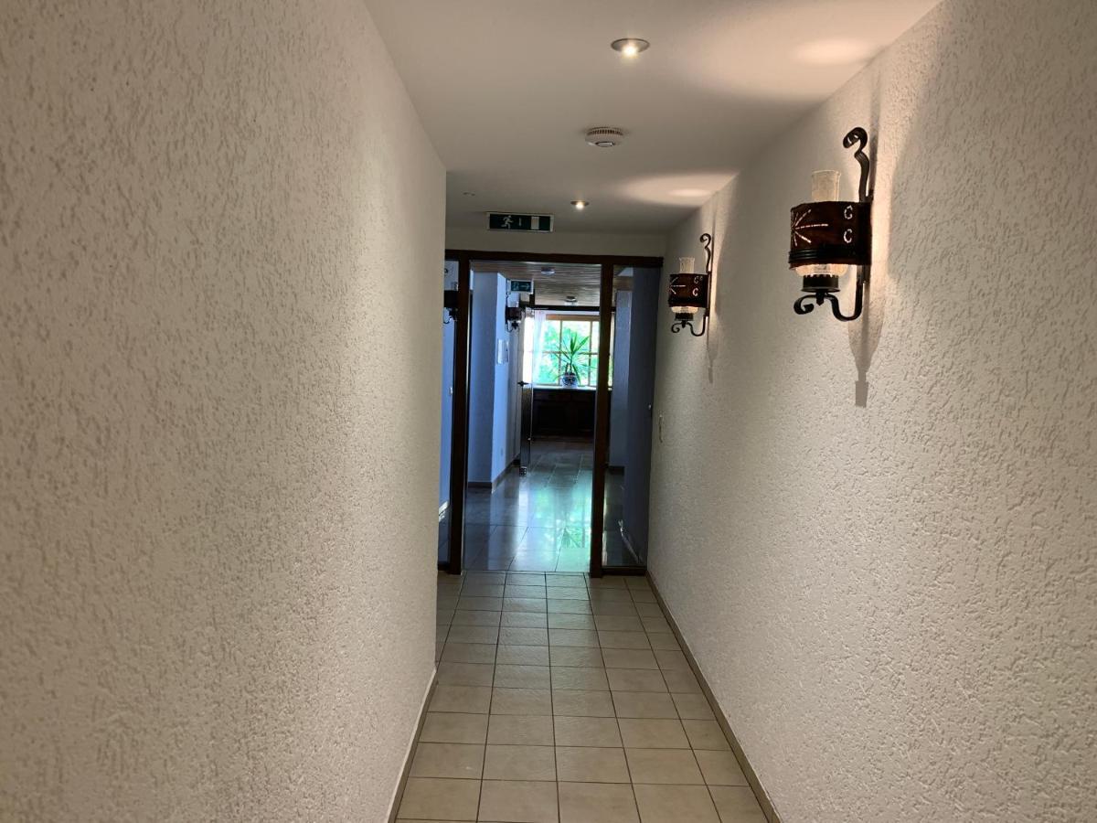 Gasthof Zum Baeren Asperg Exterior photo
